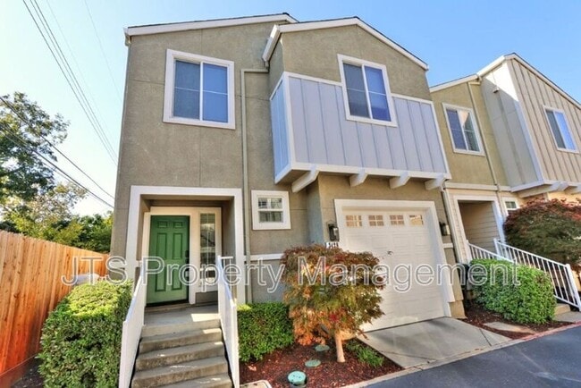 Primary Photo - 3428 Trio Ln