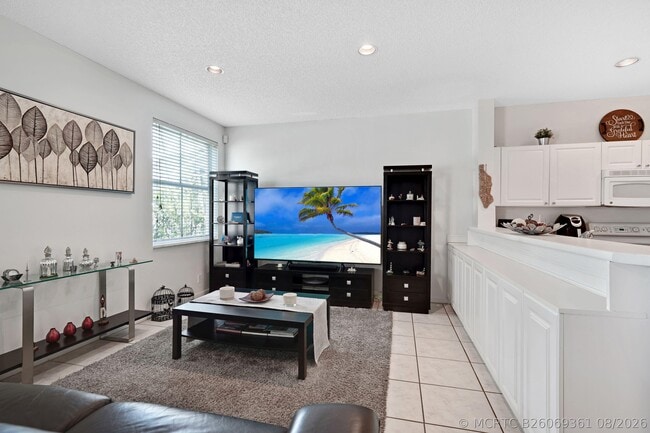 Building Photo - 1457 Banyan Way