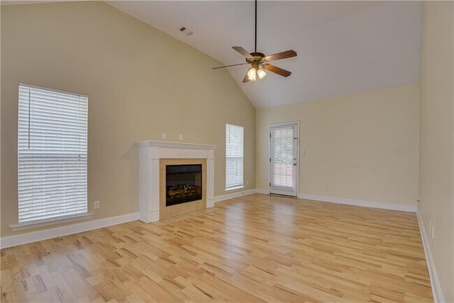 Building Photo - 1089 Grove Landing Ln