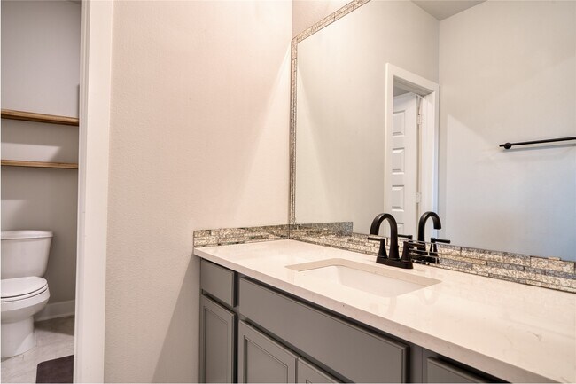 Building Photo - 17107 Nulakeast Ct