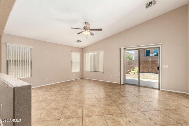 Building Photo - 28916 N Nobel Rd