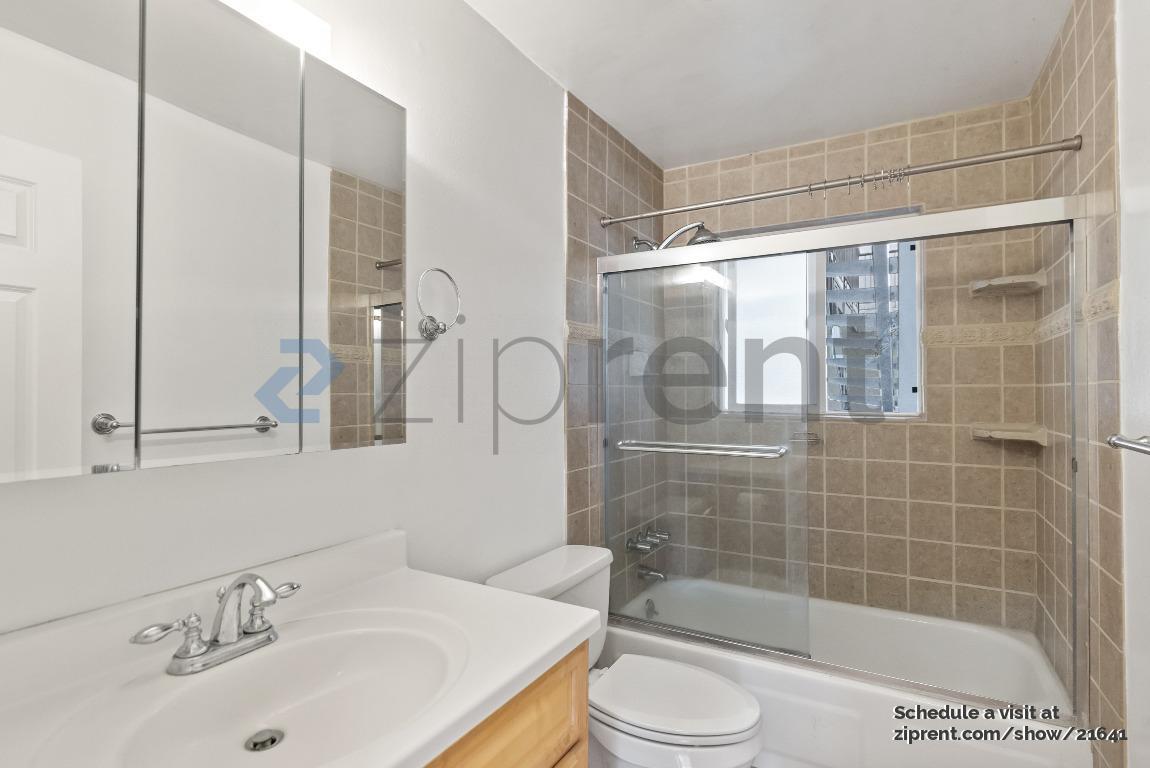 Building Photo - 14245 Lora Dr