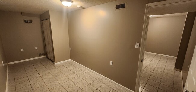 Building Photo - 4401 22nd Ave NW