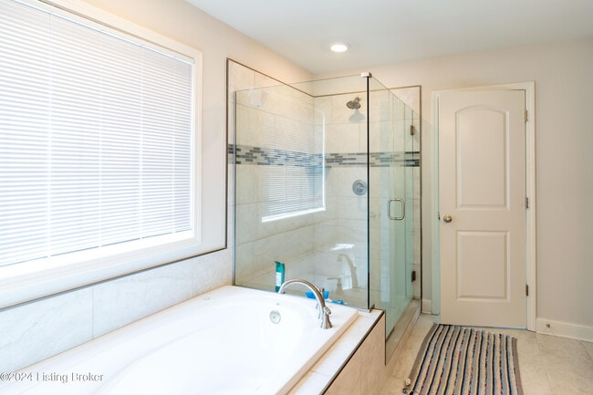 Building Photo - 213 Belden Trl