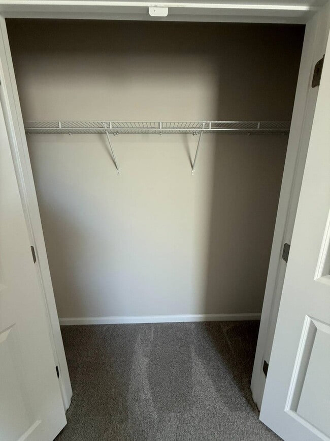 Building Photo - 749 Count Fleet Ct