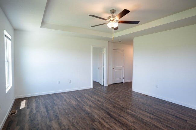 Building Photo - Brand new 3 bedroom home - Bolivar, MO