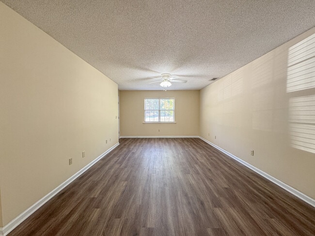 Building Photo - 27B Pate Pl