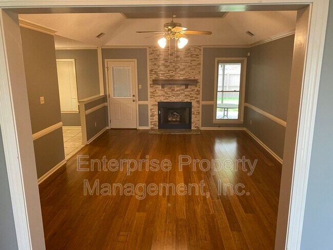 Building Photo - 3840 Charbon Ln