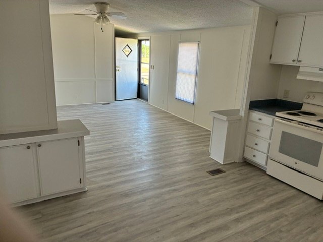 Building Photo - 1201 Orchard Farm Ln