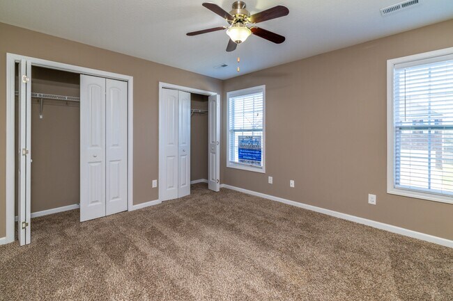 Building Photo - 2715 Honey Hill Rd