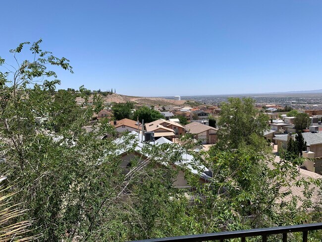 Building Photo - 6745 Ridge Top Dr