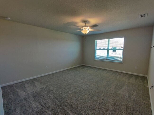 Building Photo - 5434 Elmview Xing
