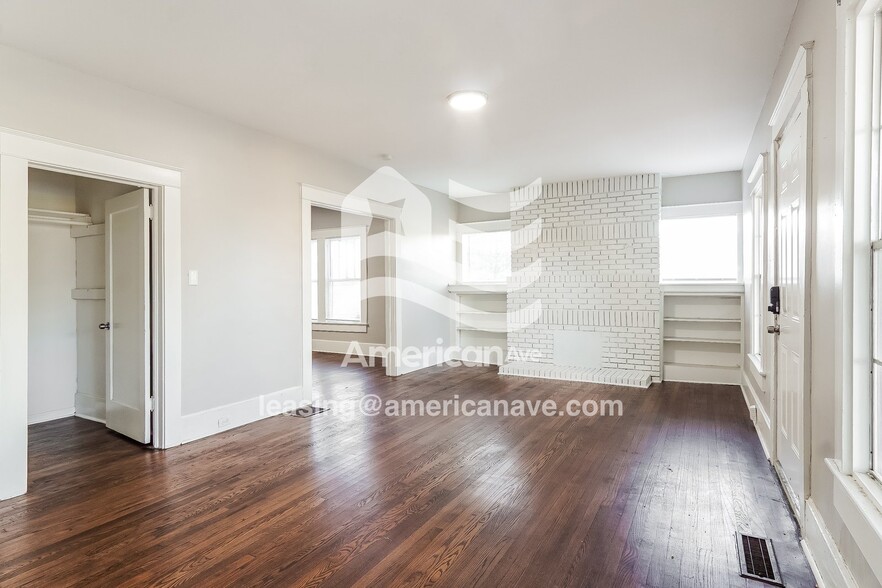 Building Photo - 2108 31st St Ensley