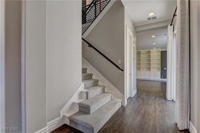 Building Photo - 11280 Granite Ridge Dr