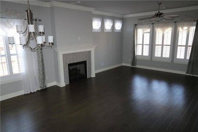 Building Photo - 4601 SW Lilly St