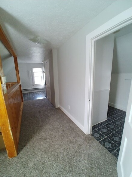 Building Photo - 308 N 11th St