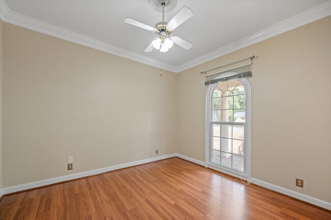 Building Photo - 254 Berkley Ct