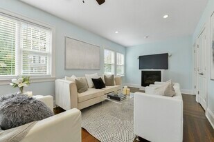 Building Photo - 92 Fitchburg St