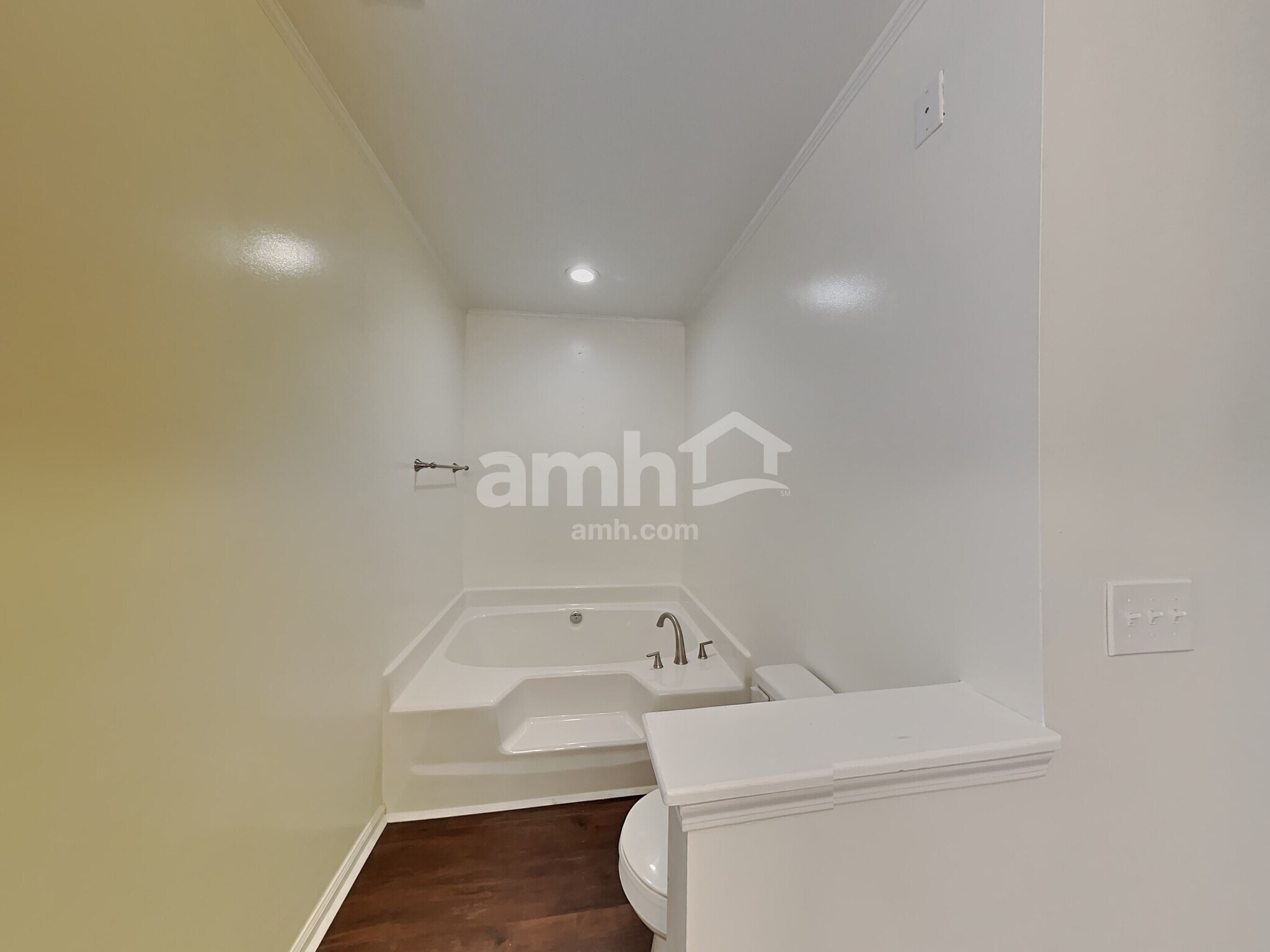 Building Photo - 118 Nahcotta Dr