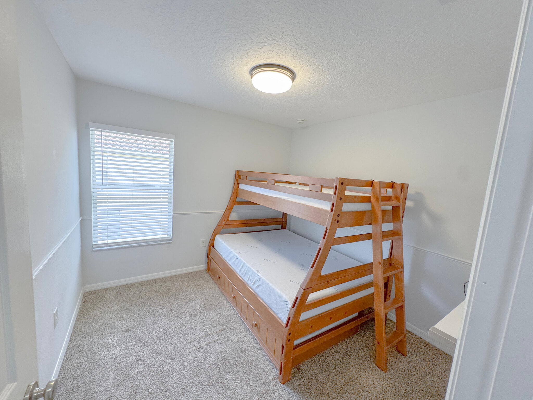 Building Photo - 2615 Andros Ln