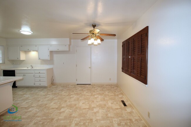 Building Photo - $3395 - Large 3 Bedroom, 2 Bath Single Fam...