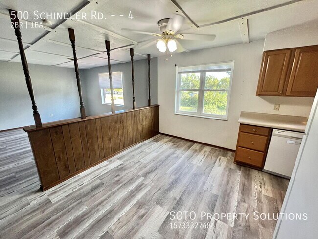 Building Photo - 500 Schindler Rd