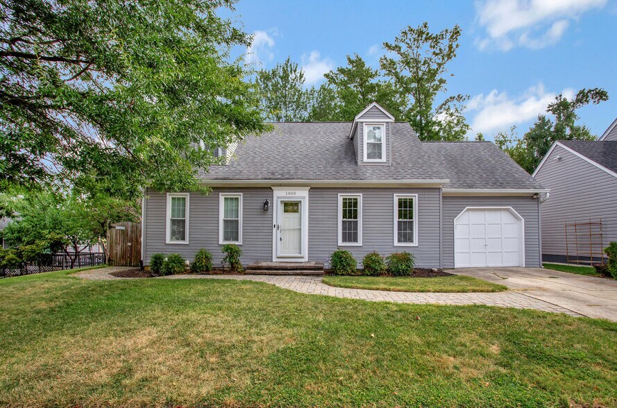 Primary Photo - 1408 Damsel Ln