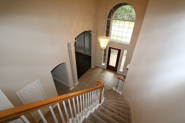 Building Photo - 6011 Hawkes Bay Ct