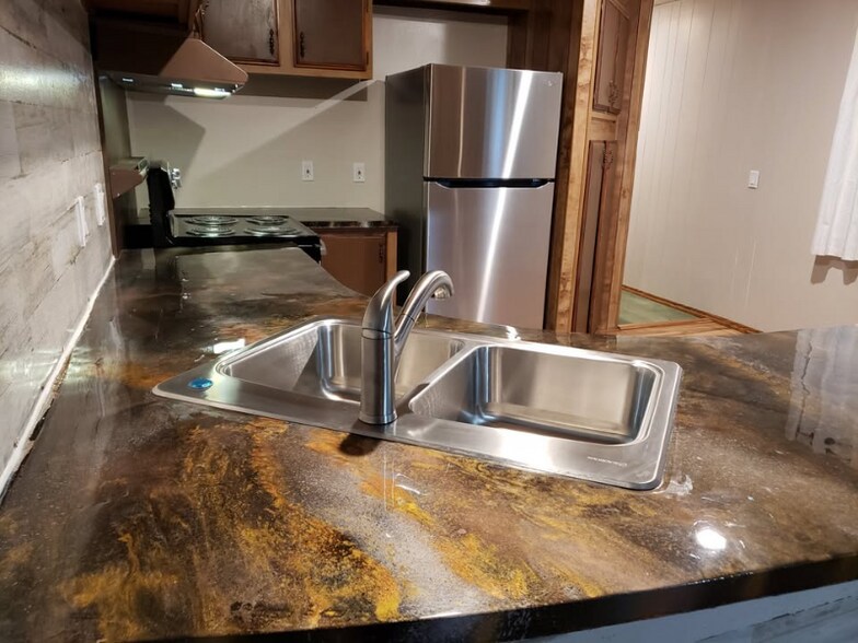 Building Photo - 8 Depot Rd