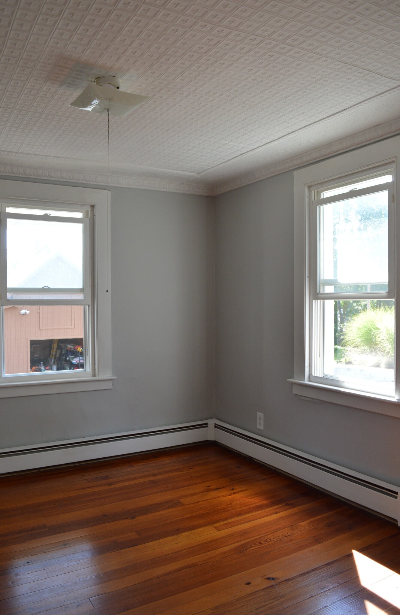 Master Bedroom - 198 Hart St