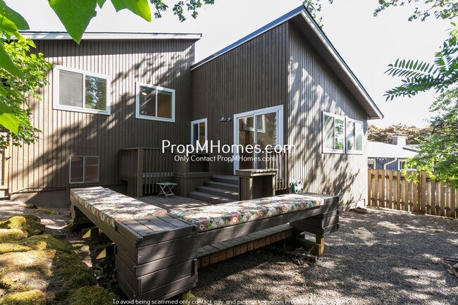 Building Photo - Stunning Four Bedroom Home w/ Lake Easement Access!