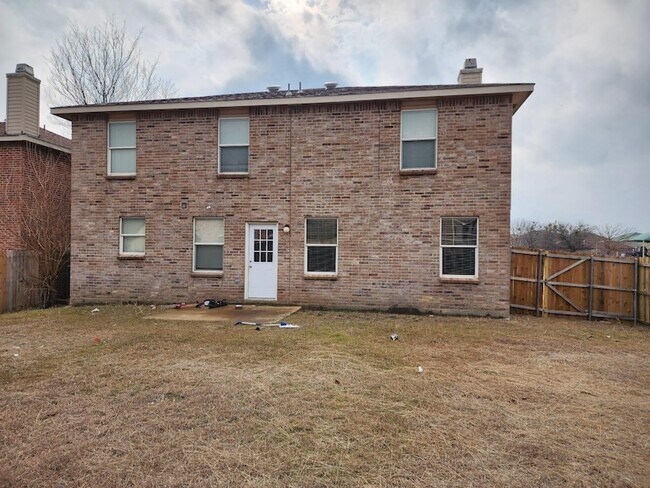 Building Photo - 4028 Thoroughbred Trail