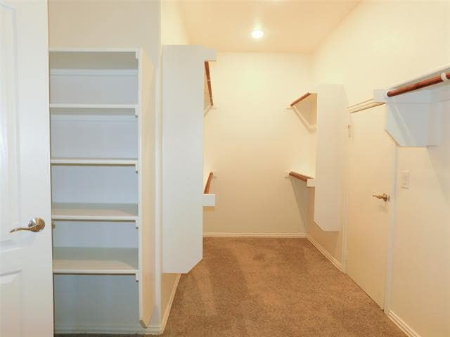 Building Photo - 7500 Windy Meadow Dr