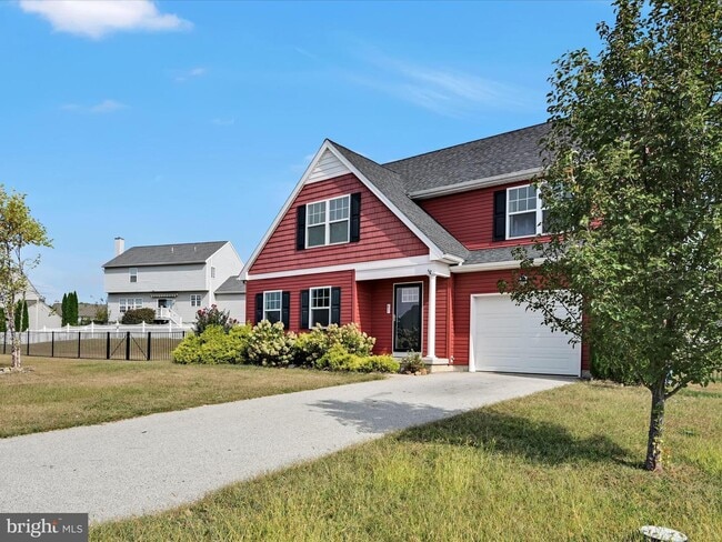 Building Photo - 87 Farm House Ln