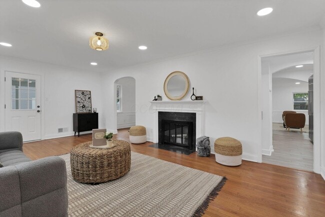 Building Photo - 2615 Northwest Blvd