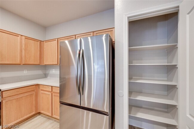 Building Photo - 1008 Domnus Ln