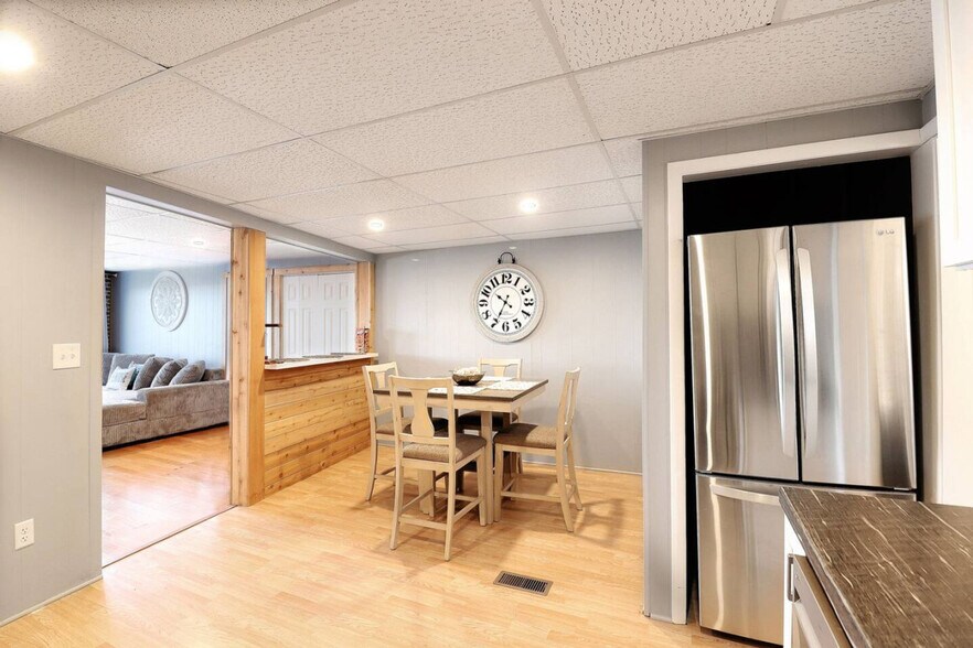 Building Photo - 36930 N Stanton Point Rd