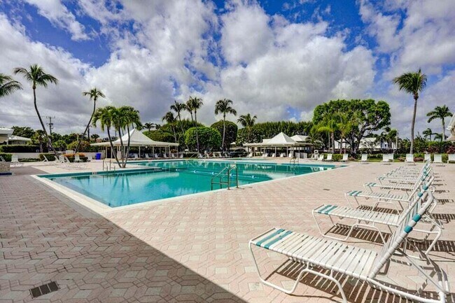 Building Photo - 1130 Sugar Sands Blvd