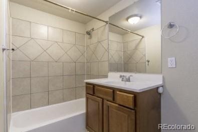 Building Photo - 9864 Pennsylvania Dr