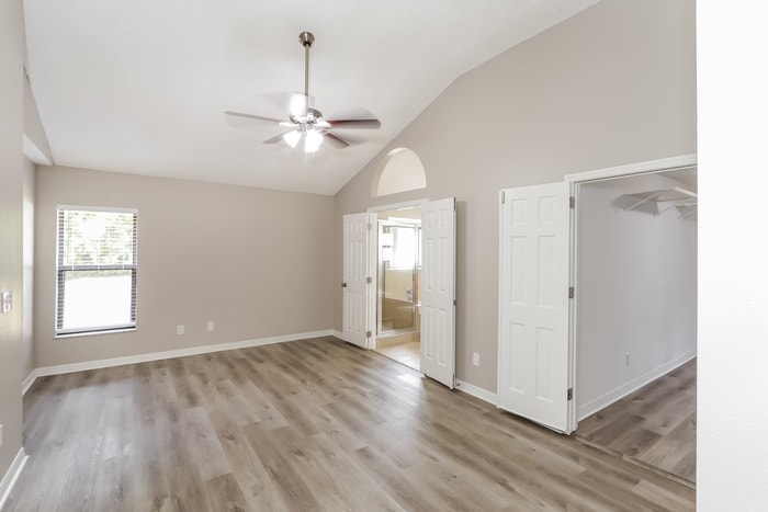 Building Photo - 5118 Stonehurst Rd