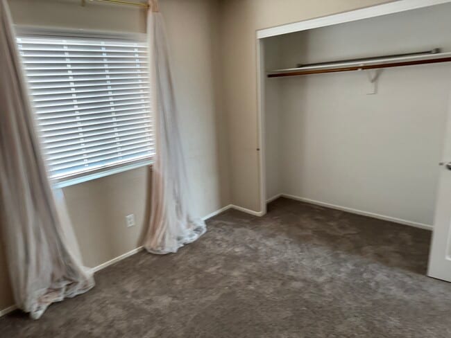 Building Photo - 7260 Gold Find Ct