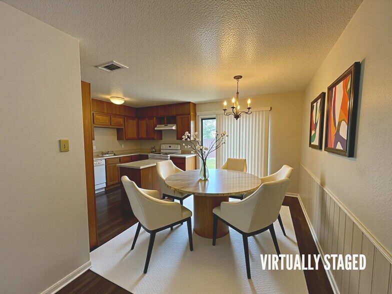 Building Photo - 3407 Victoria Cir