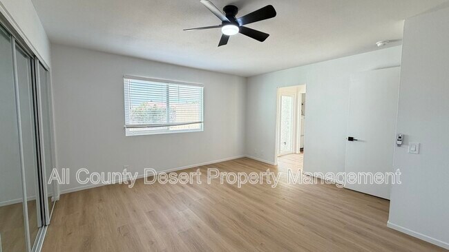 Building Photo - 78601 Ave 42