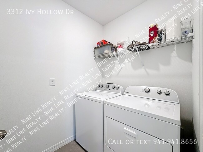 Building Photo - 3312 Ivy Holw Dr