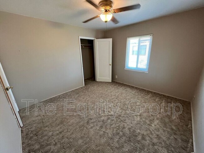 Building Photo - 515 N M St