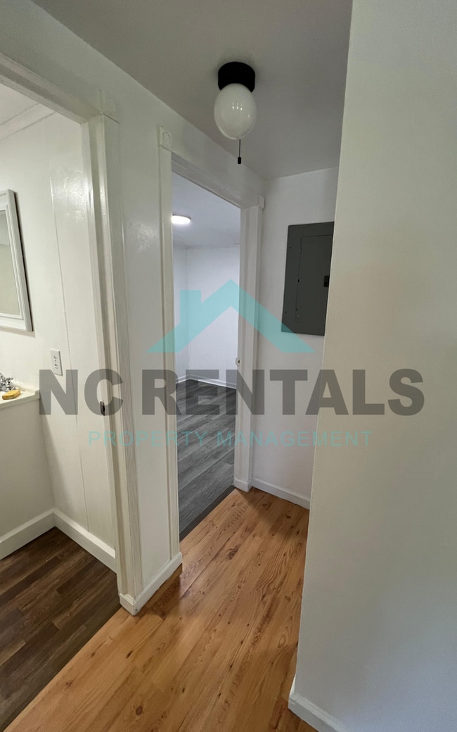 Building Photo - 2214 Noahtown Rd