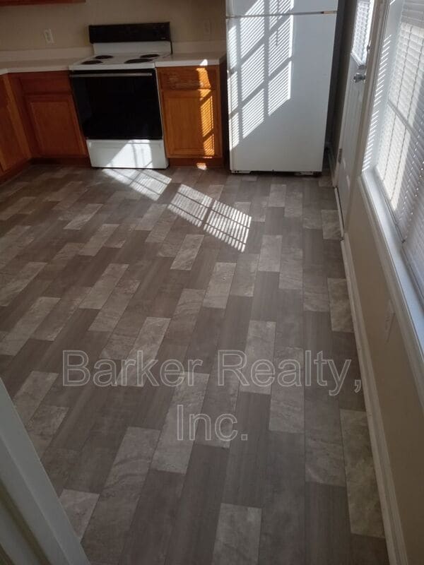 Building Photo - 2203 Violet Bluff Ct