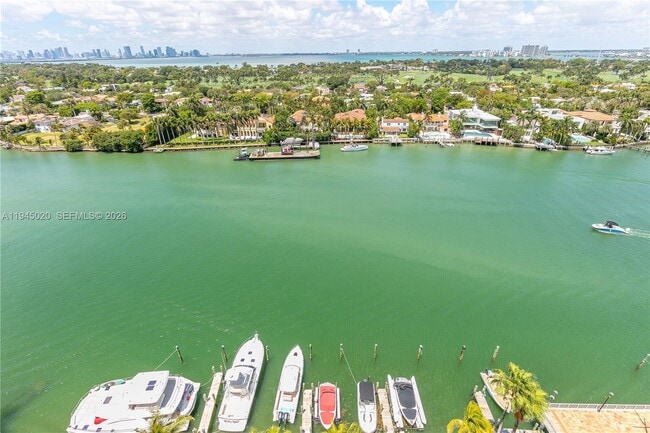 Building Photo - 5600 Collins Ave