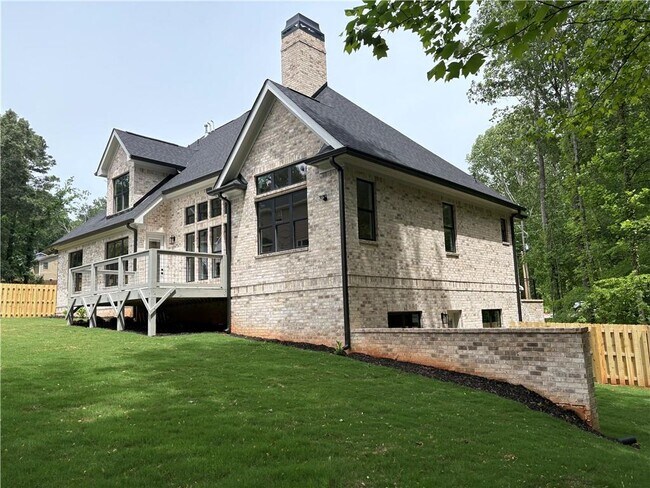 Building Photo - 131 W Putnam Ferry Rd