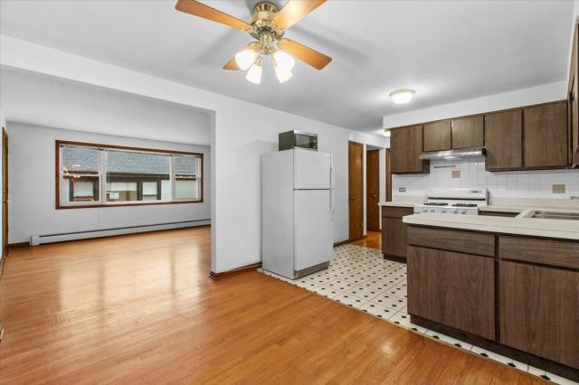 Building Photo - 2 bedroom in Chicago IL 60625